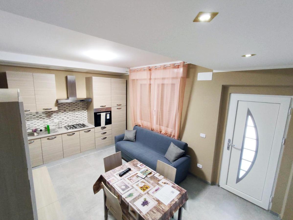 Villa Paoletti, Appartamento Confortevole Nel Cuore Di Gradara Εξωτερικό φωτογραφία