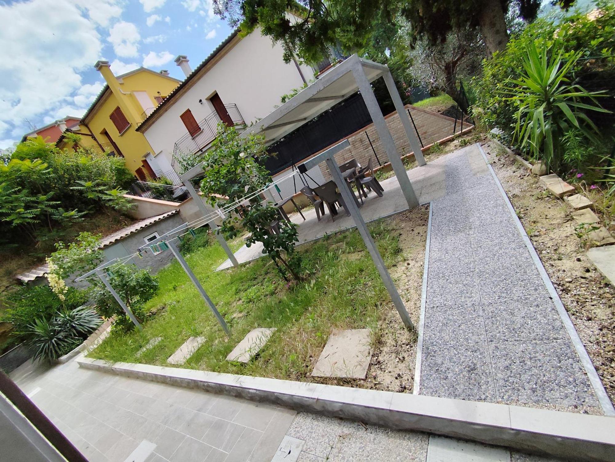 Villa Paoletti, Appartamento Confortevole Nel Cuore Di Gradara Εξωτερικό φωτογραφία