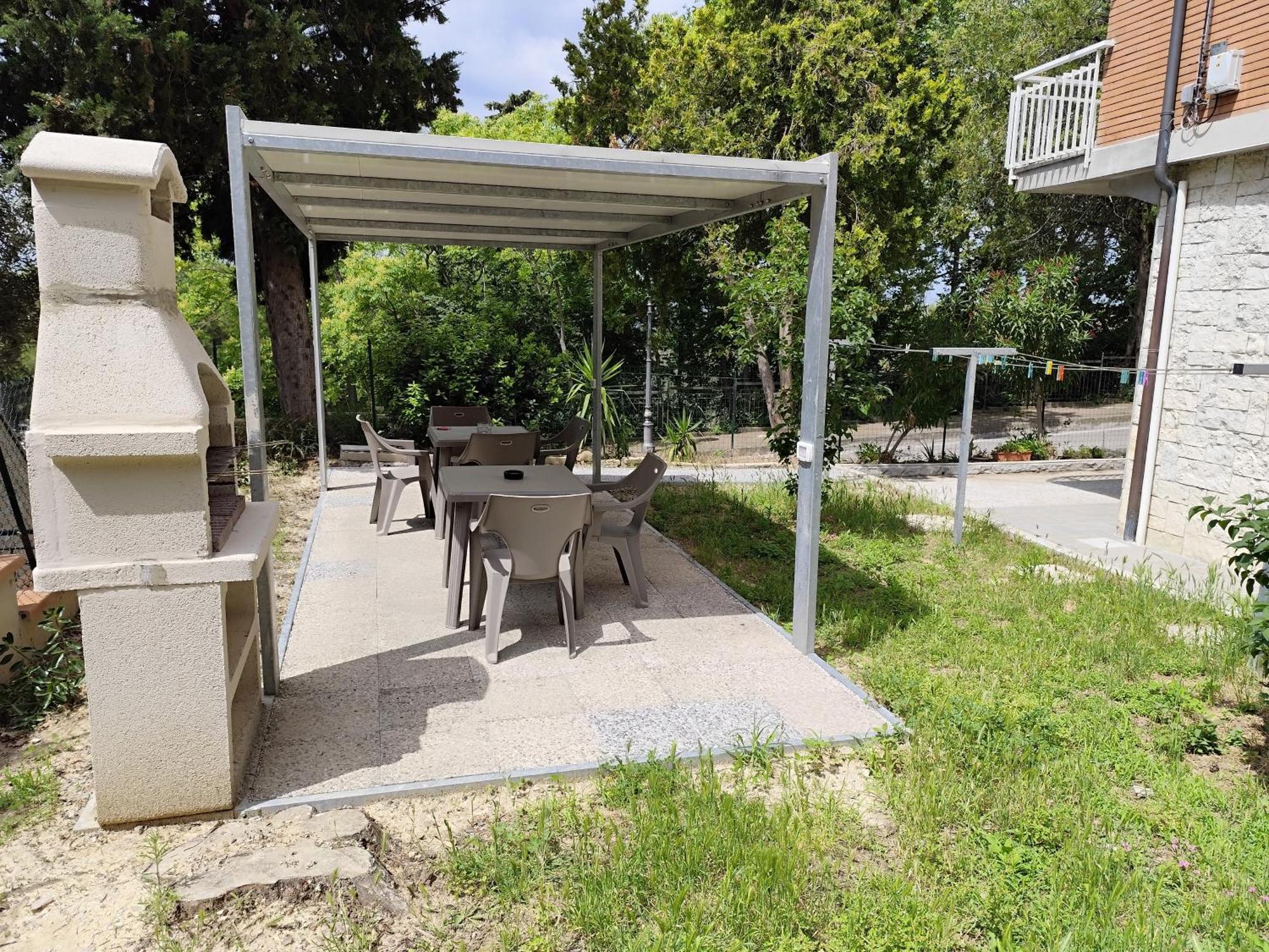 Villa Paoletti, Appartamento Confortevole Nel Cuore Di Gradara Εξωτερικό φωτογραφία